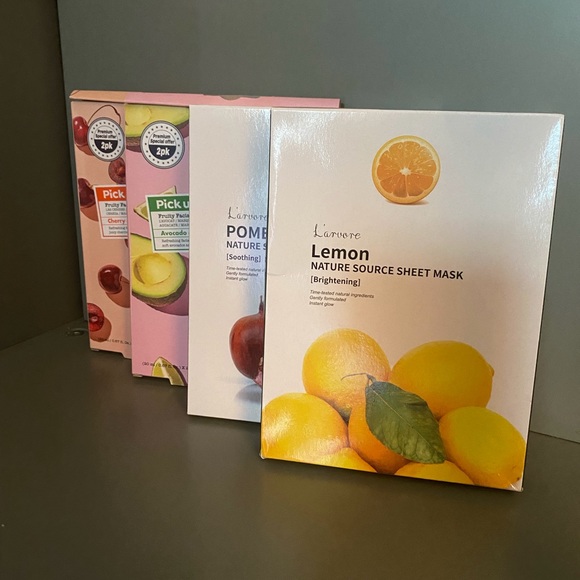 New 14-Piece Sheet Face Mask Self Care Spa Bundle - Picture 1 of 9